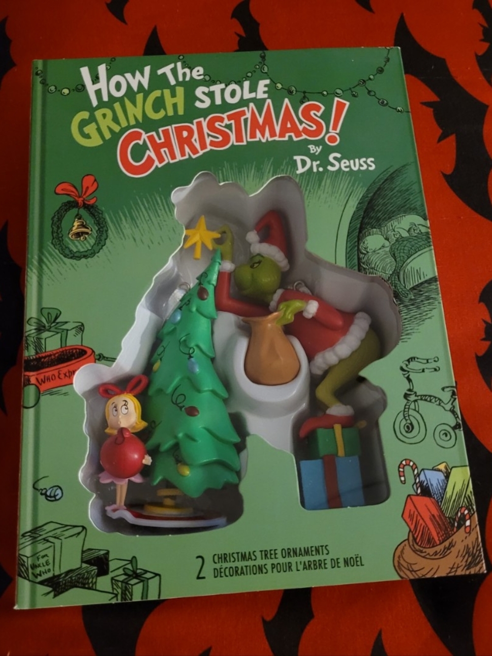 Dr Seuss How The Grinch Stole Christmas 2 Piece Ornament Set